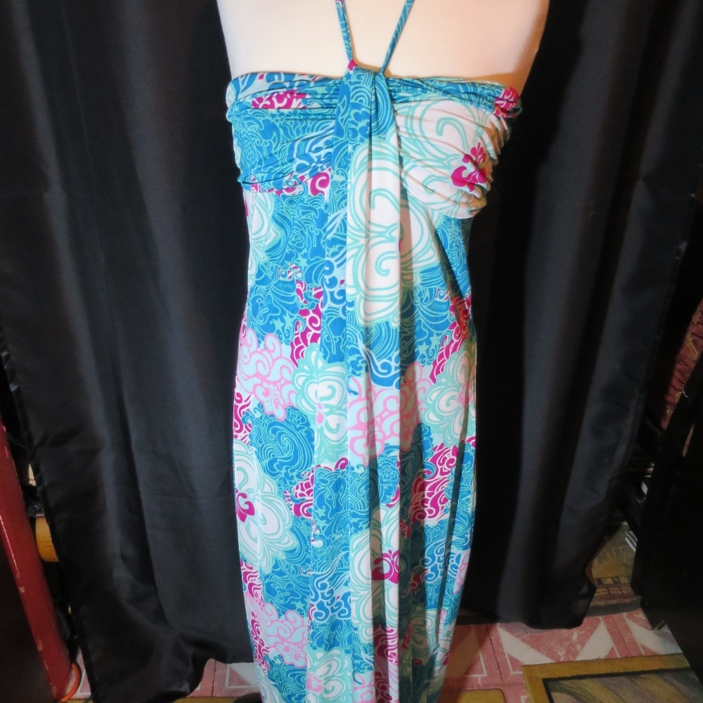 Dress - Picture 2 of 4